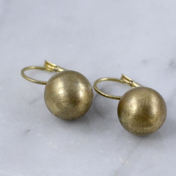 New Gold Plated Earring Balls brushed - Picture 3 of 4